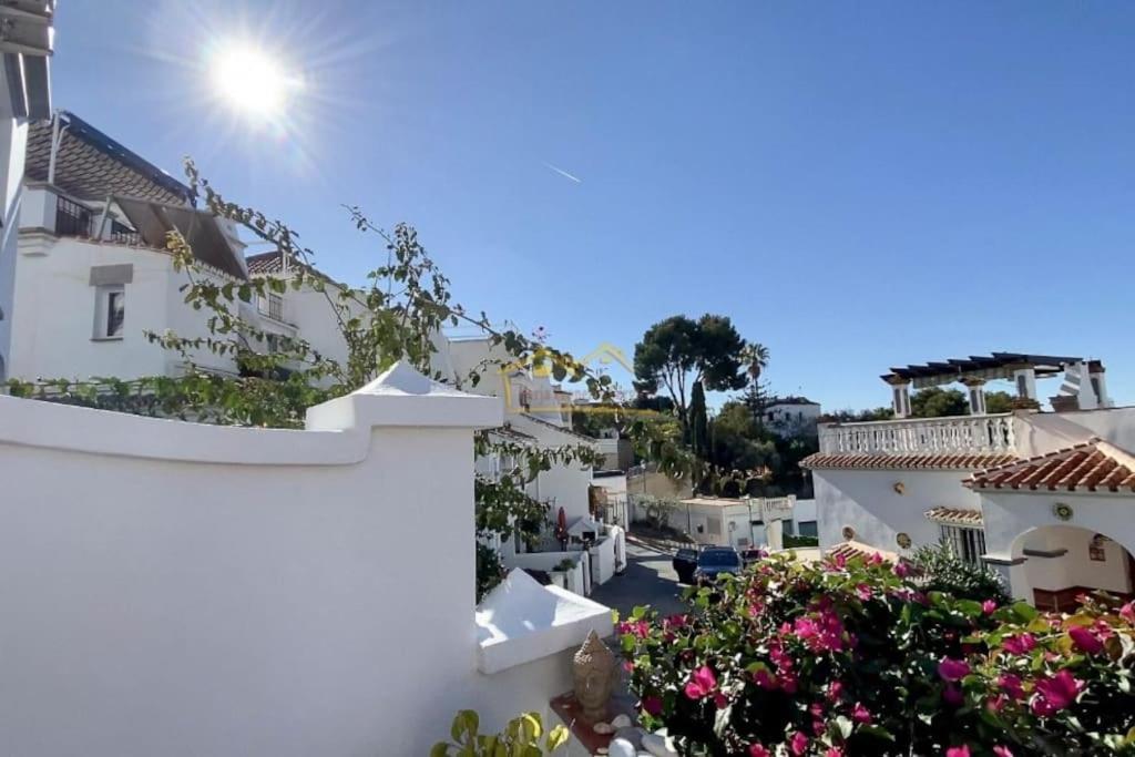 Beautiful Views, Pool & Just 10Min To The Beach Nerja Ngoại thất bức ảnh